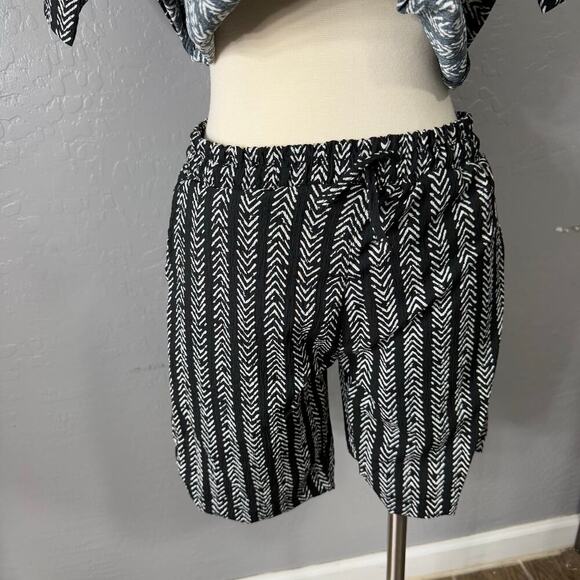 Sovereign Code Kids' Textured Camp Shirt & Shorts Set, Black/White, XL 18/20 - Picture 3 of 5